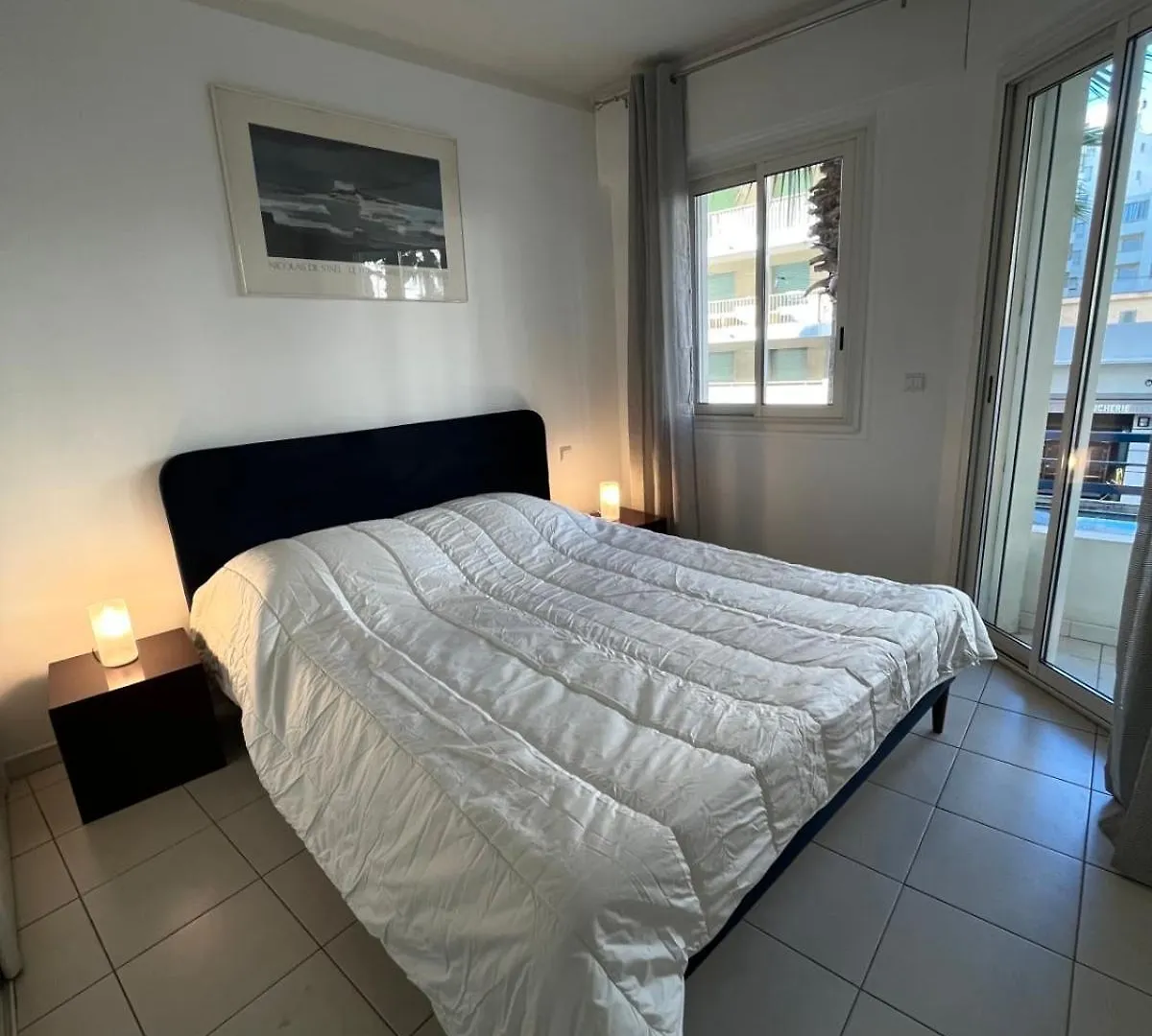 Apartment Juan Les Pins Sea View In The Heart Of Town With Its Merchants Antibes